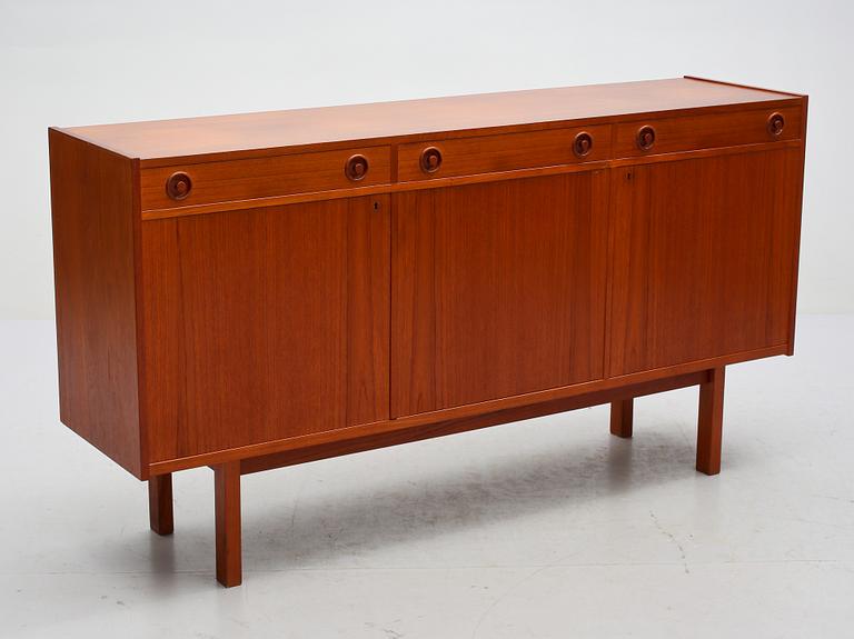 SIDEBOARD, 1900-talets andra hälft.