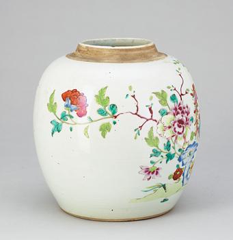 A famille rose Qianlong (1736-95) jar.