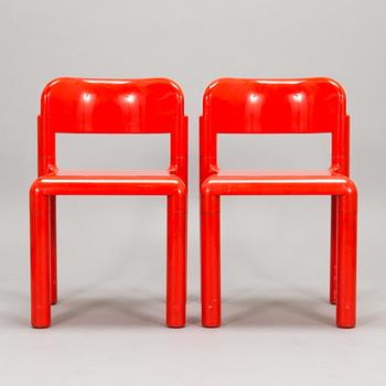 An interior set in red plastic from the 1970s, 7 parts.