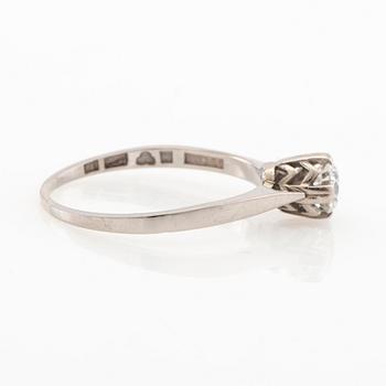 Solitaire ring in 18K white gold with a round brilliant-cut diamond, G. Dahlgren & Co Malmö 1969.