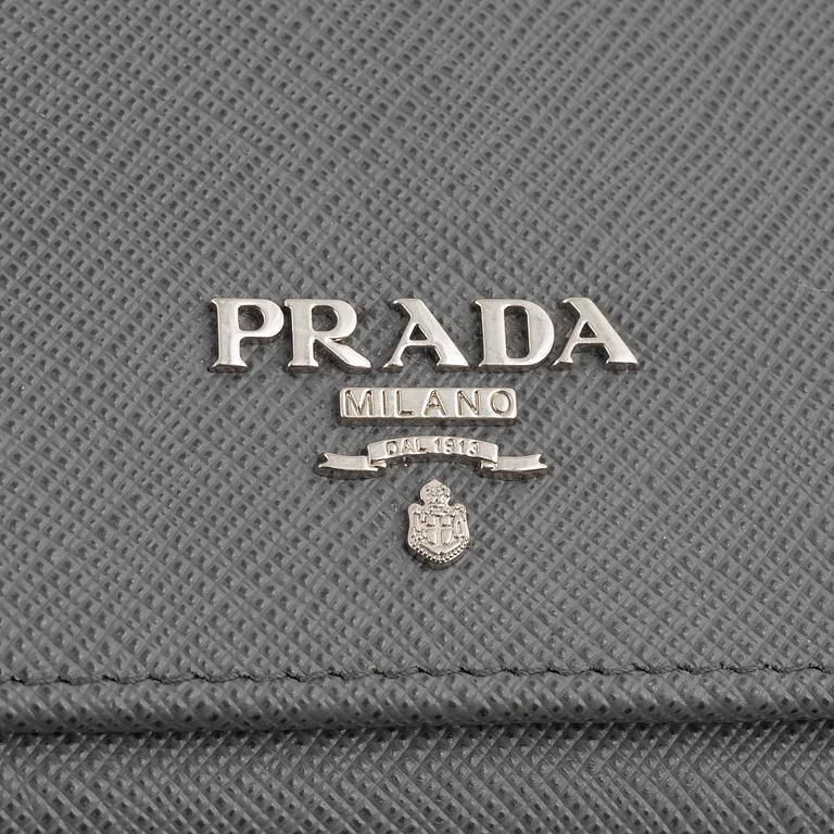 Prada, plånbok "Small Saffino Leather Wallet".