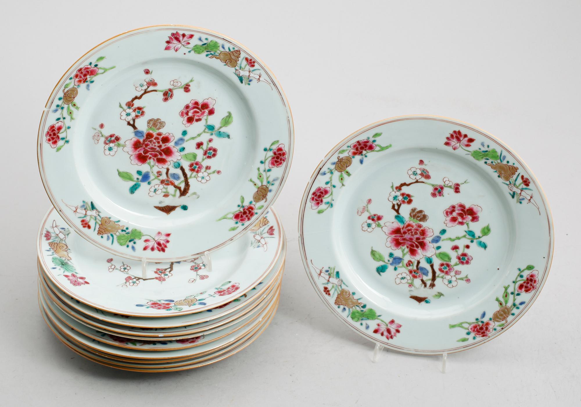 TALLRIKAR, 11 st, porslin, Kina, Qianlong 1736-1795.