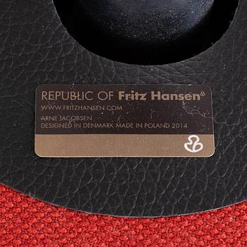 Arne Jacobsen, fåtölj "Ägget", Fritz Hansen, 2014.