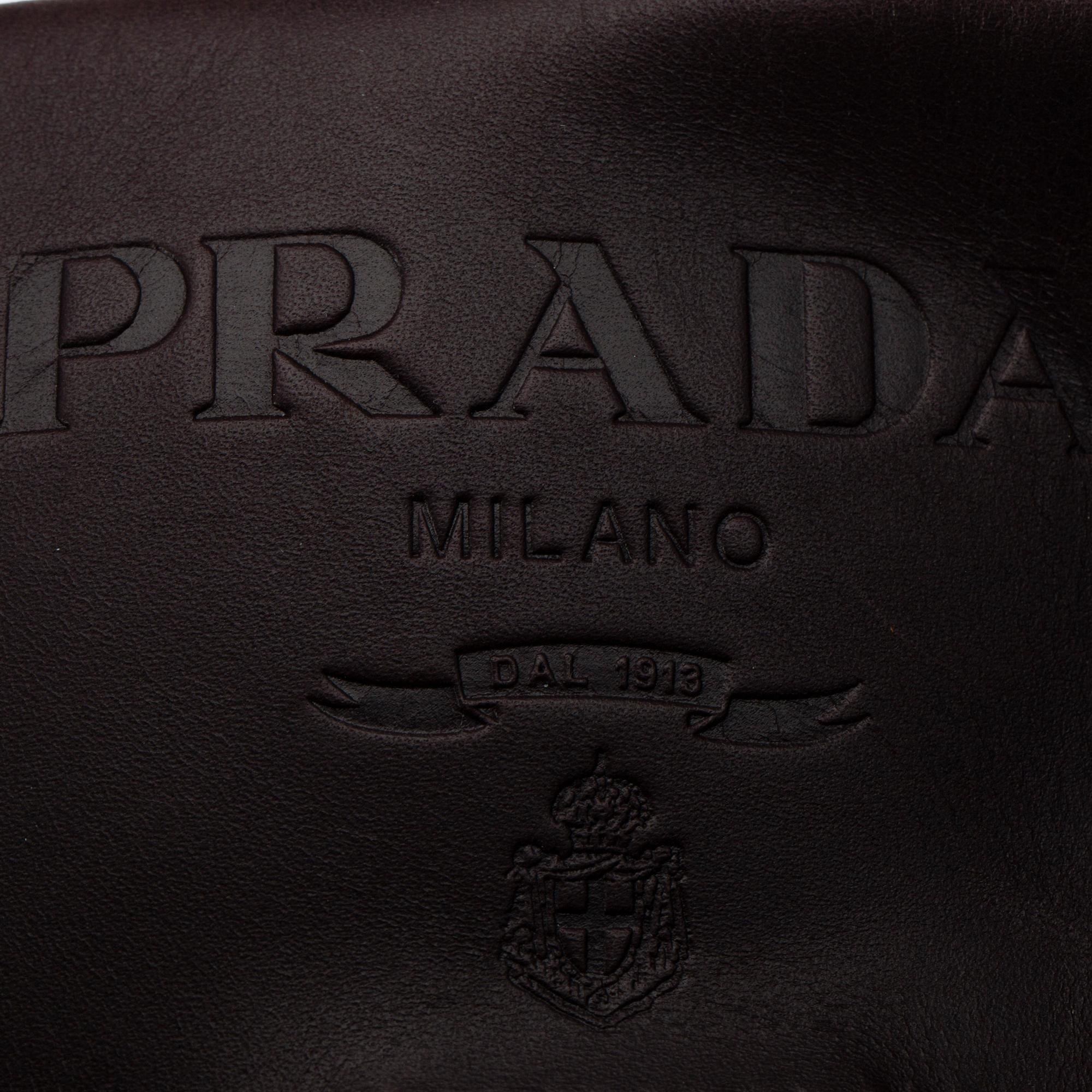 VÄSKA, Prada.