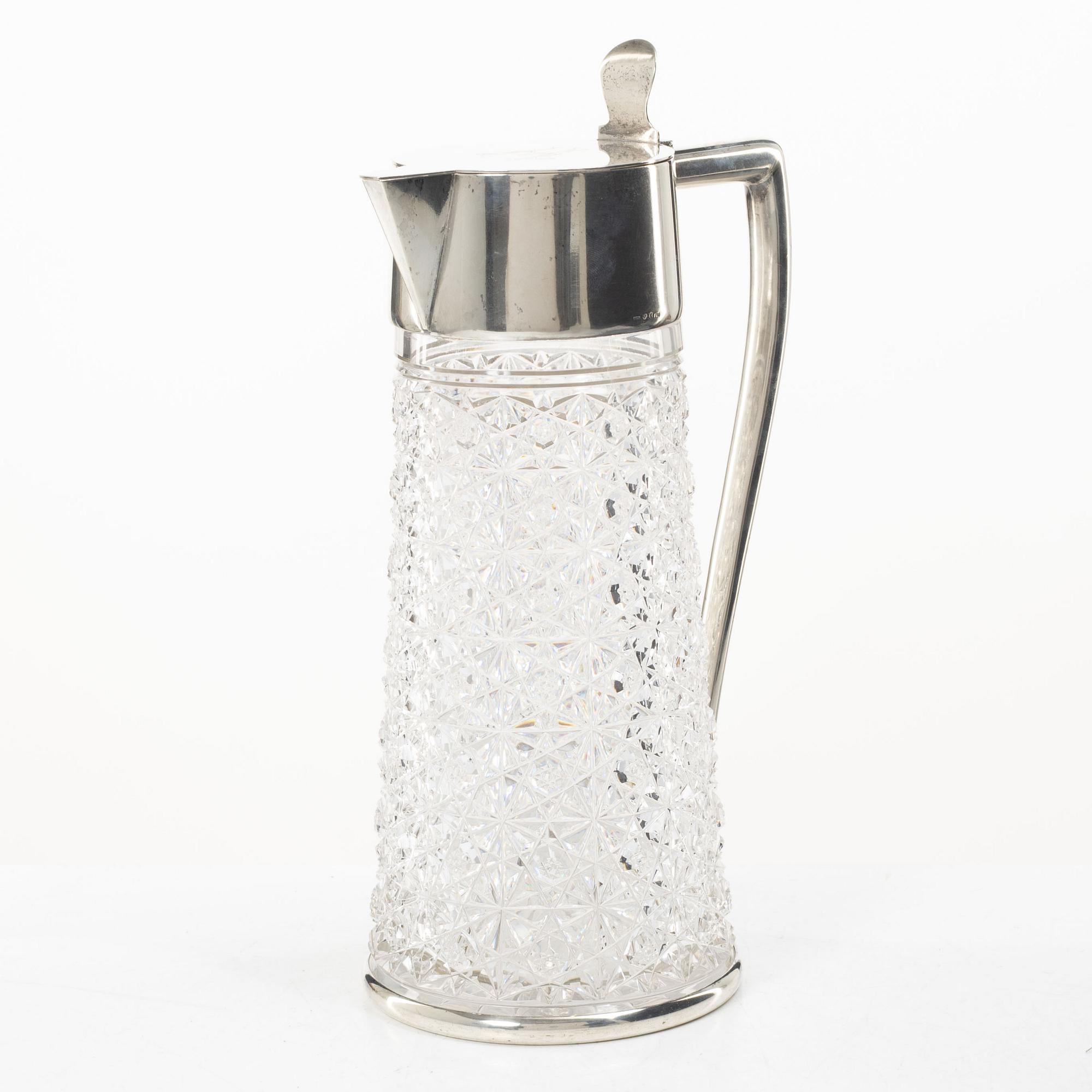 Vinkanna, glas och silver, CG Hallberg, Stockholm, 1901.