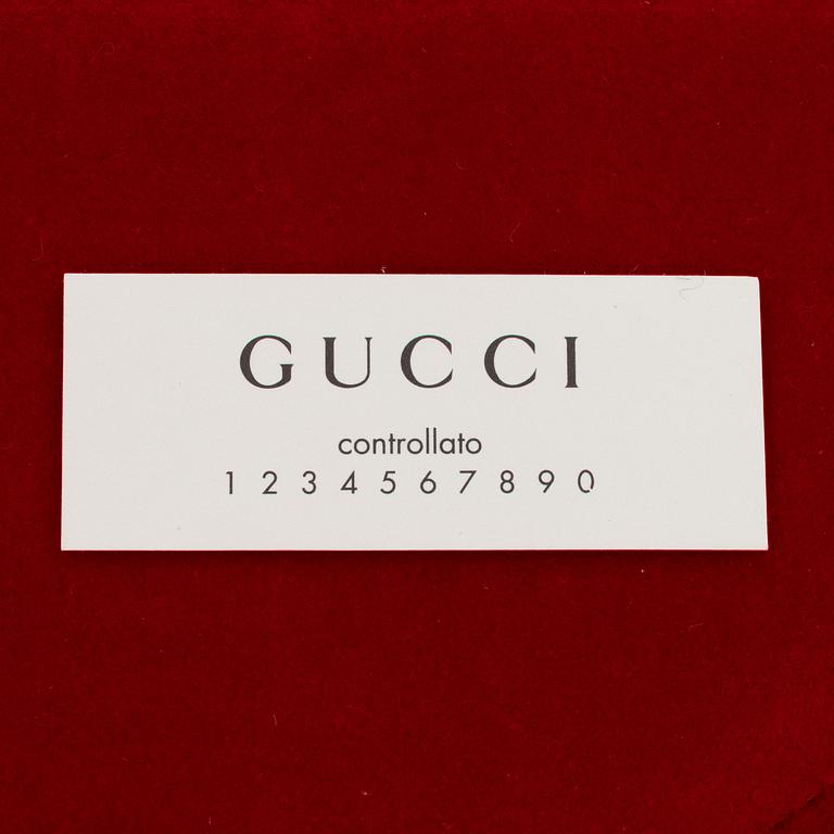 A Gucci Marmont Medium bag.