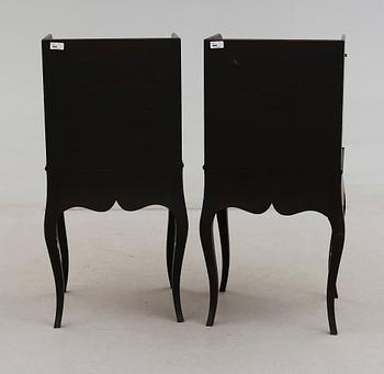 SÄNGBORD, 1 par, rokokostil, för Nationalmuseum, 1900-talets andra hälft.