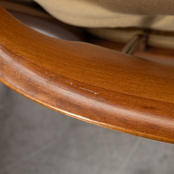 Kerstin Hörlin-Holmquist, a pair of 'Skrindan' armchairs, OPE-Möbler, late 20th Century.