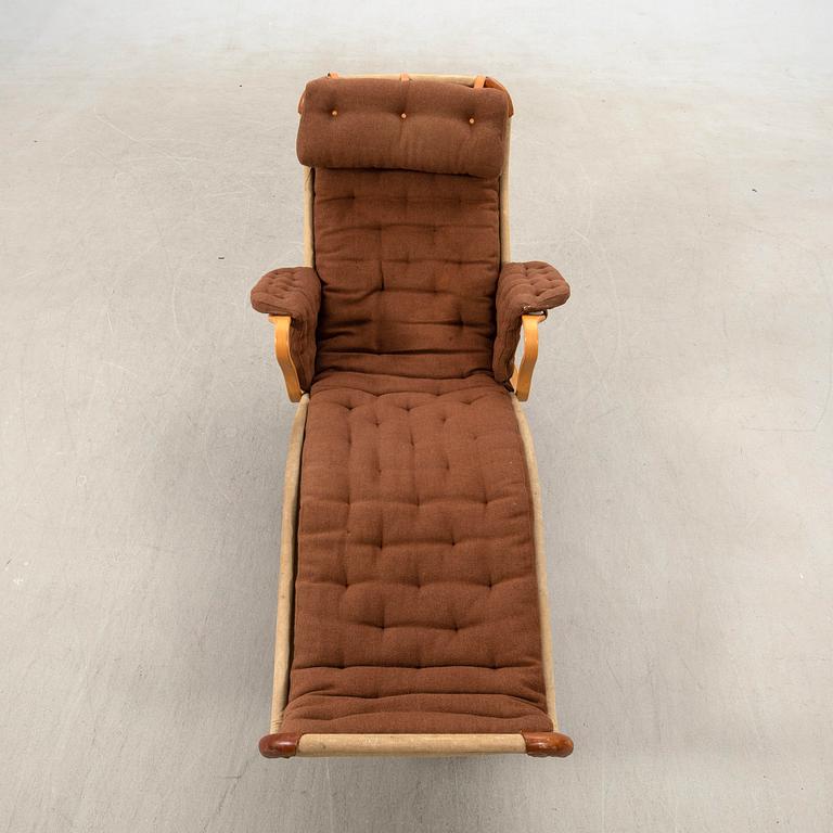 Bruno Mathsson, "Pernilla 3" chair for DUX late 20th century.