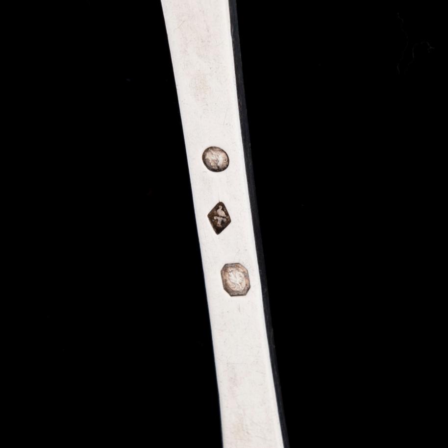 RAGUSKED, silver 800, Frankrike 1809-1818. Vikt ca 105 g.