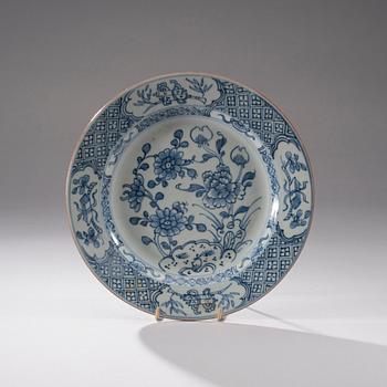 TALLRIK, porslin, Kina, Qianlong 1736-1795.