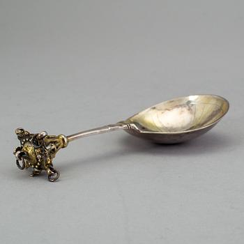 A Swedish 18th century parcel-gilt spoon, mark of Casimir Friedrich Meidt, Karlskrona (1712-1723(-44)).