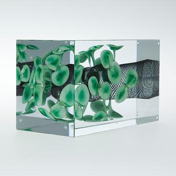 Oiva Toikka, A GLASS CUBE.