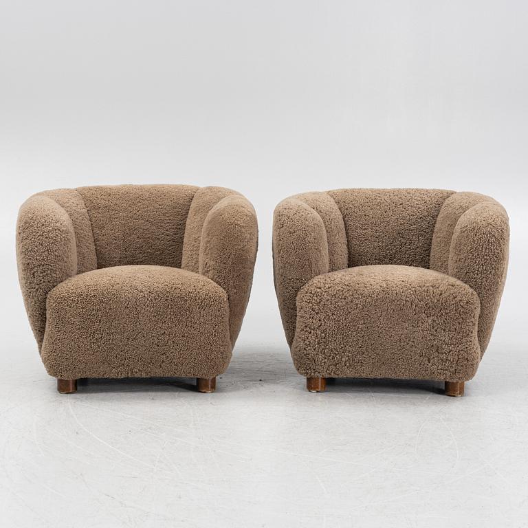 Swedish Modern, a pair of armchairs, mid 20th century.