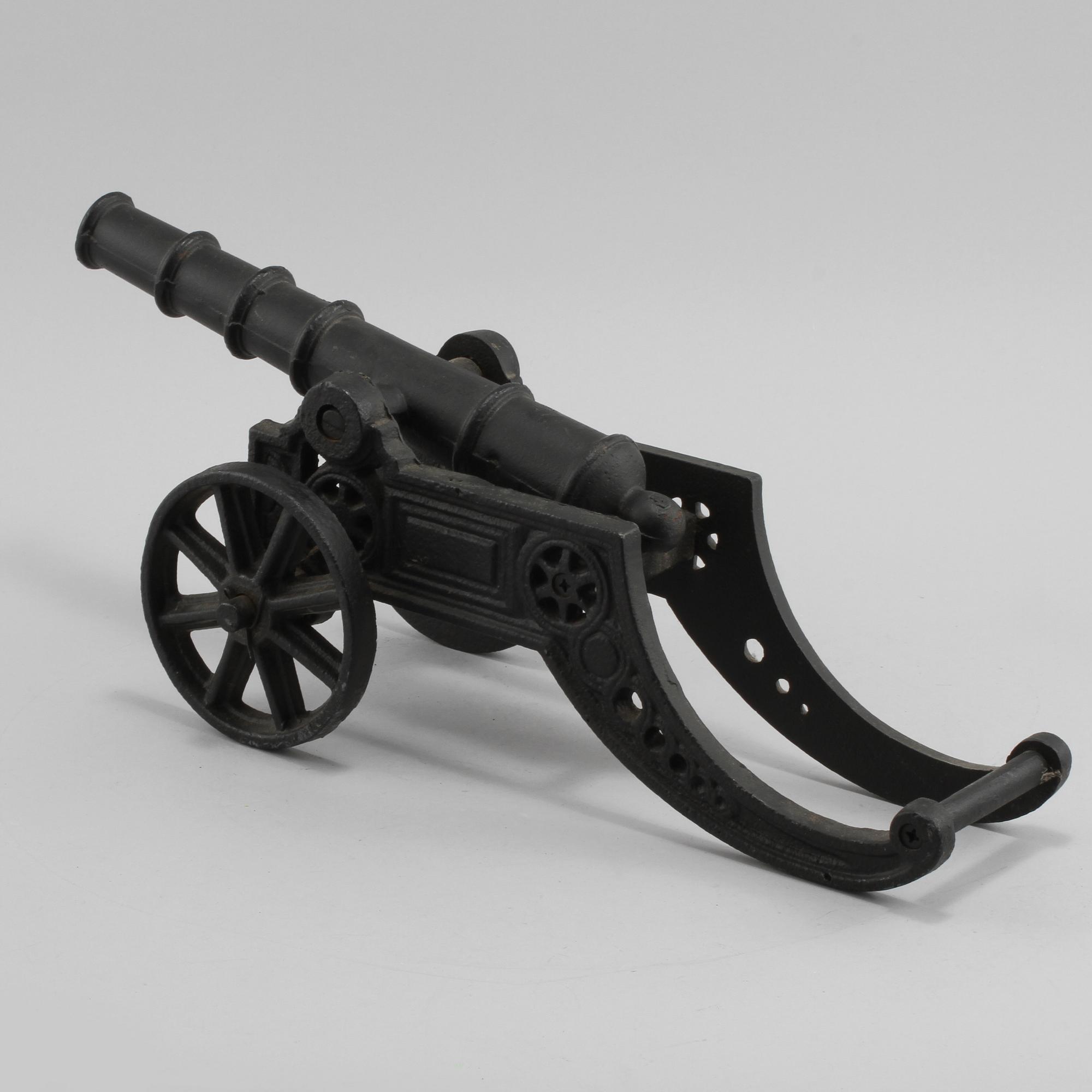 BORDSKANON, gjutjärn, 1900-talets andra del.