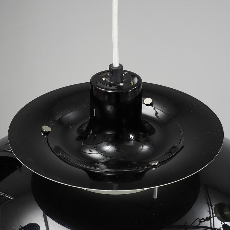 POUL HENNINGSEN, "PH 5" ceiling light, Louis Poulsen.