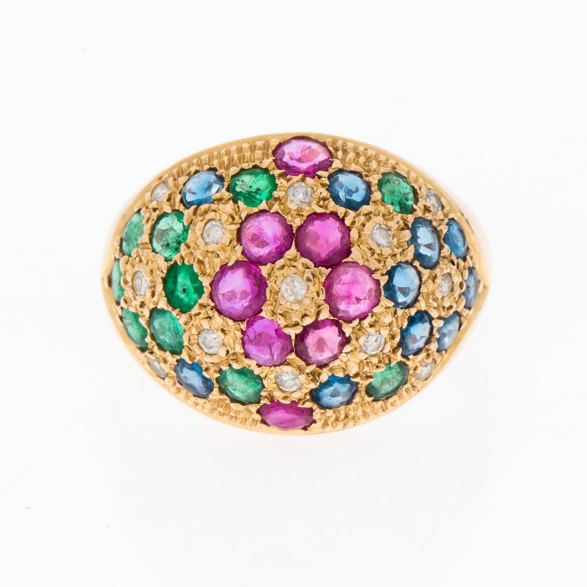 RING, fasettslipade rubiner, safirer och smaragder, briljantslipade diamanter, 18K guld.