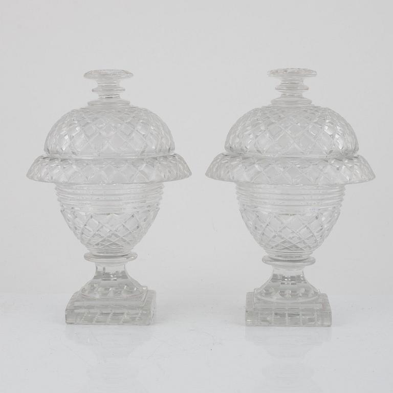 A pair of glass cups, possibly England, 19th century.