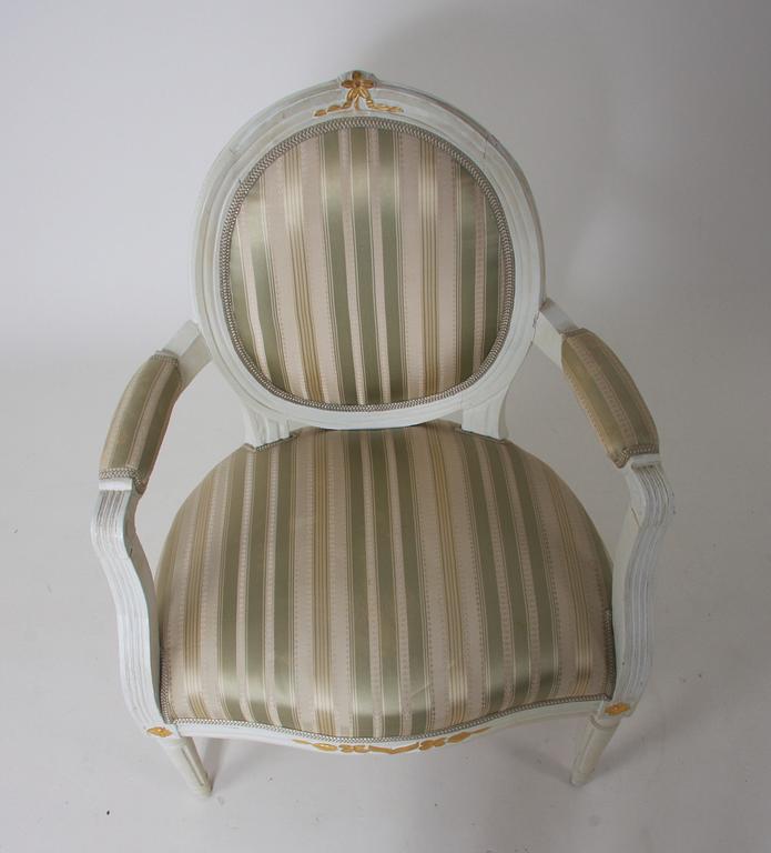 KARMSTOL, gustaviansk stil, 1800/1900-tal.