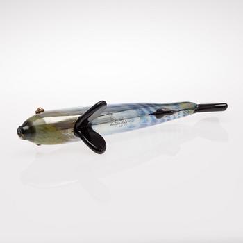 A 1980s art glass fish signed Oiva Toikka Nuutajärvi Notsjö 150/150 NIB.