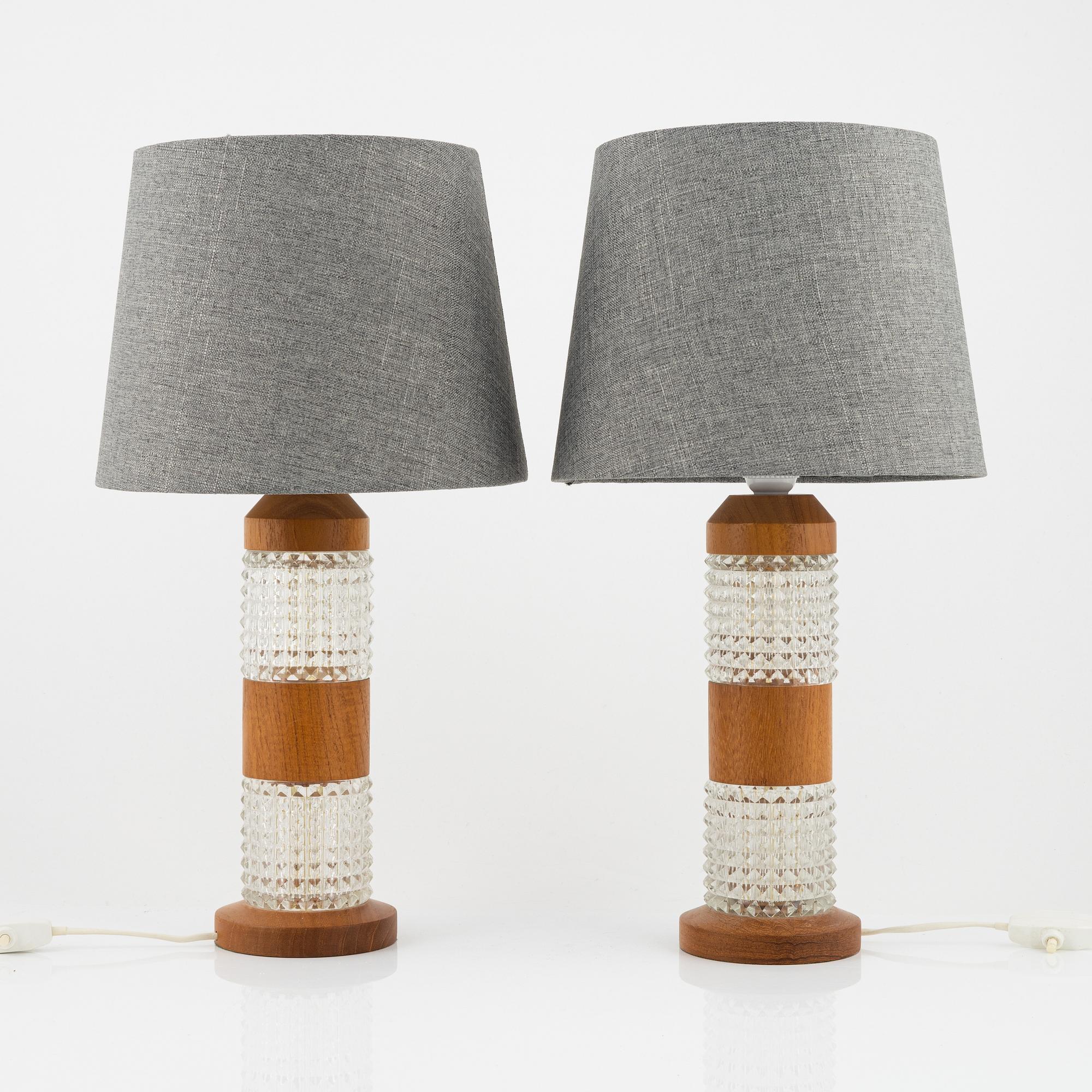 Bordslampor, ett par, 1900-talets andra hälft.