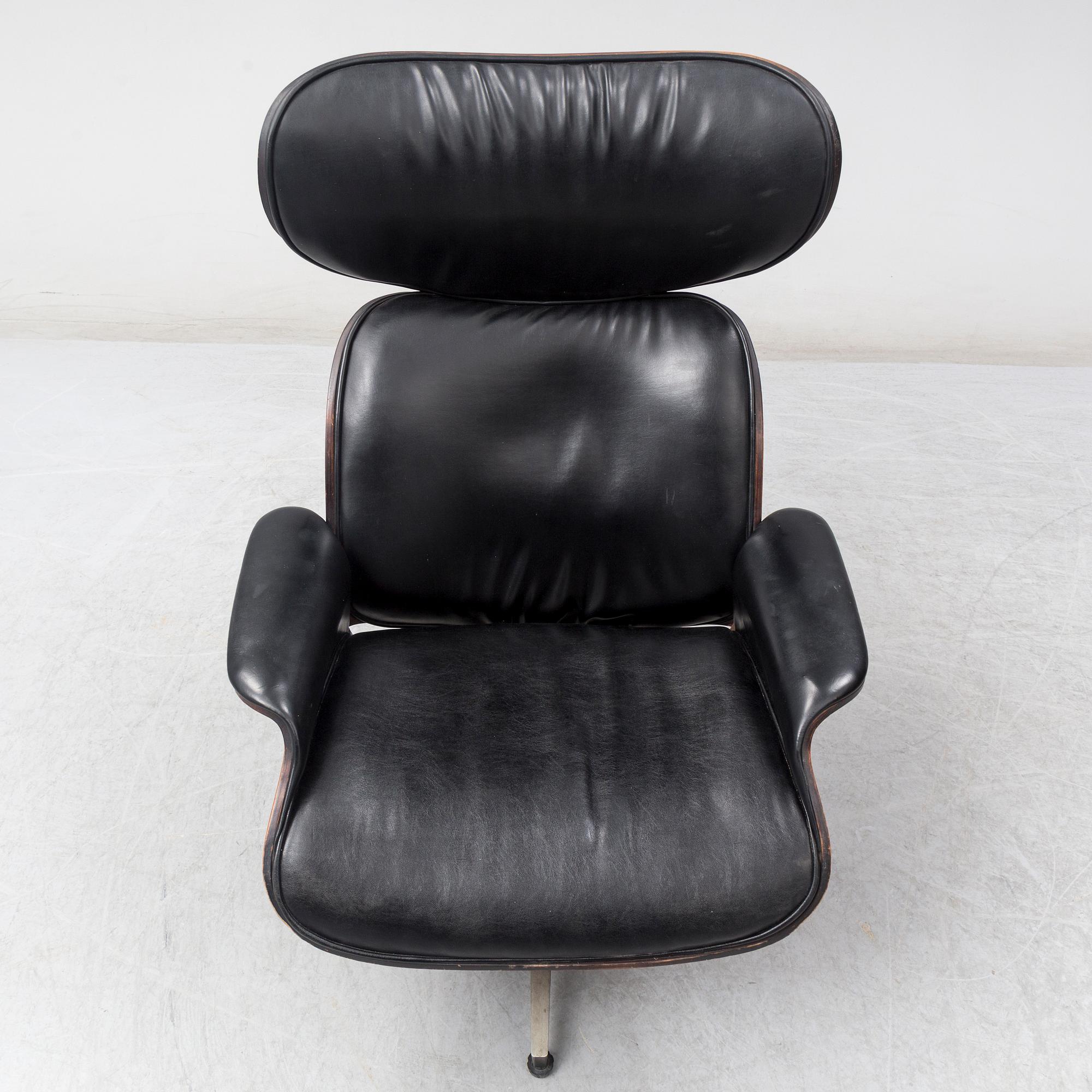 A 'Mr. Chair' easy chair by George Mulhauser for Plycraft, designed 1959.