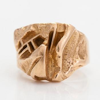 Björn Weckström, a 14K gold ring, 'Samurai', Lapponia 1971.
