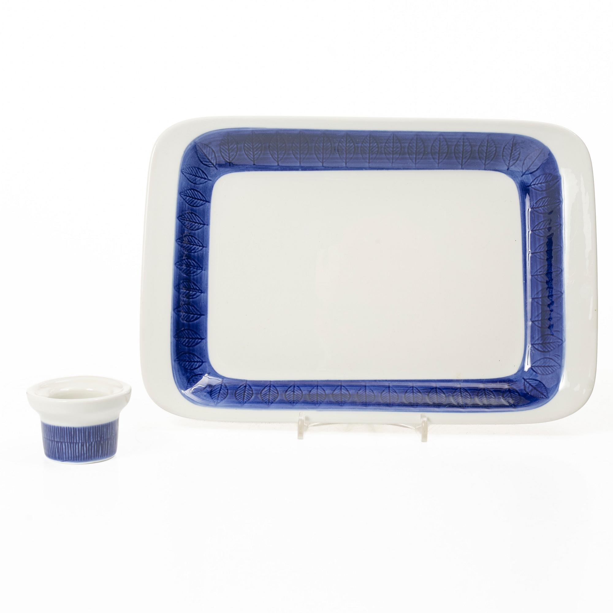 Hertha Bengtson, Dinner service, 55 pieces, porcelain, “Koka Blå”, Rörstrand.