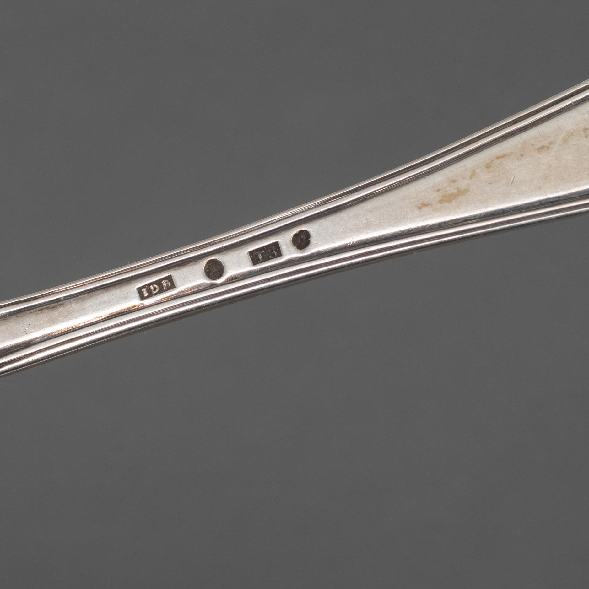 ID Blomsterwall, dessertskedar 12 st, silver, Göteborg 1825.