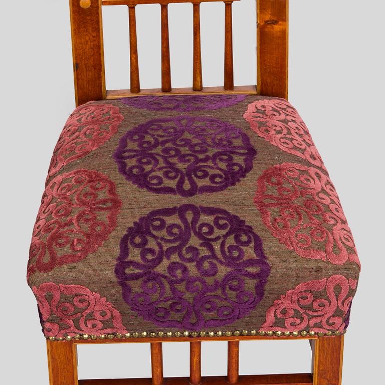 A 3-piece furniture suite, made to order for a private home, early 20th century.