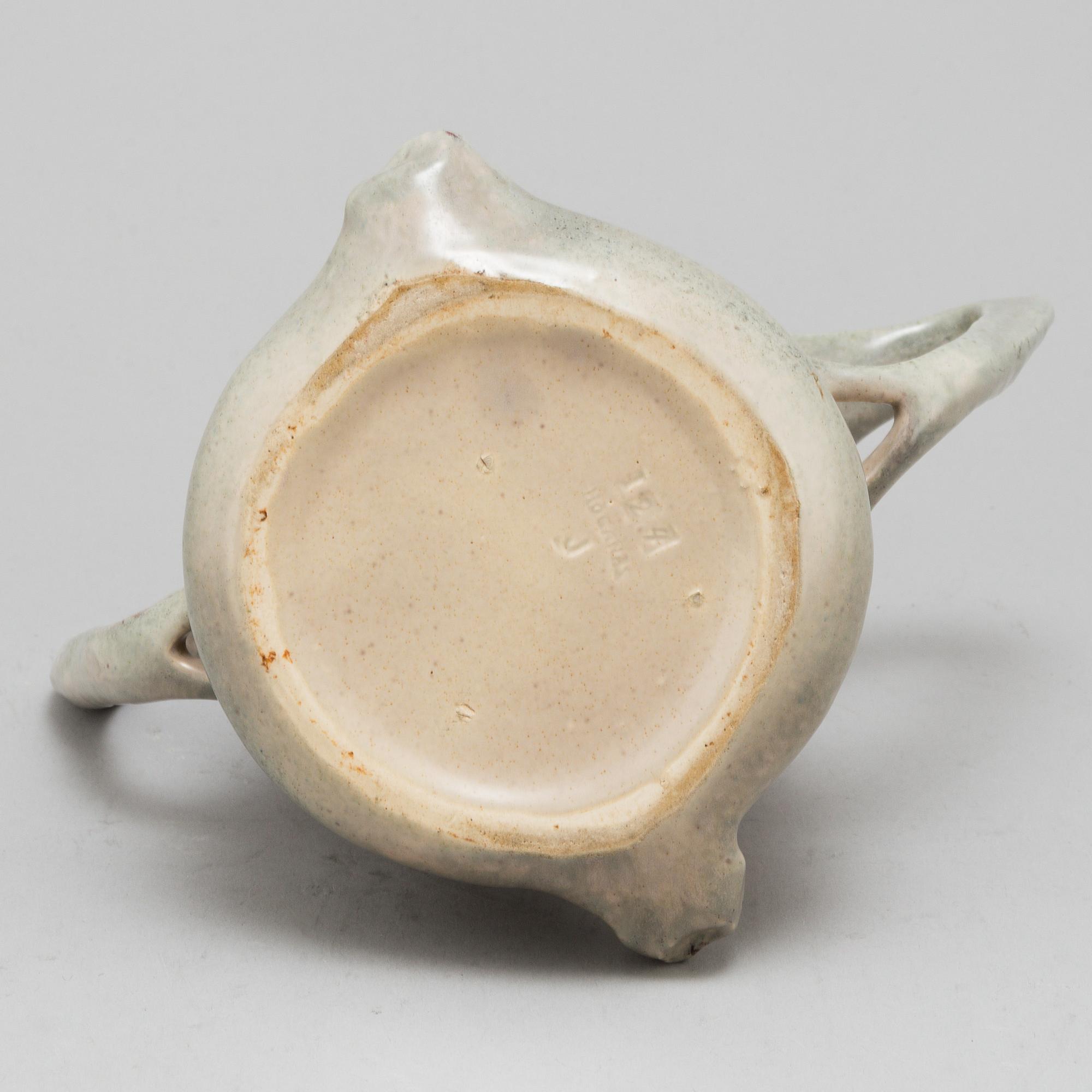 A Höganäs glazed ceramic vase, Jugend, beginning of 20th century.