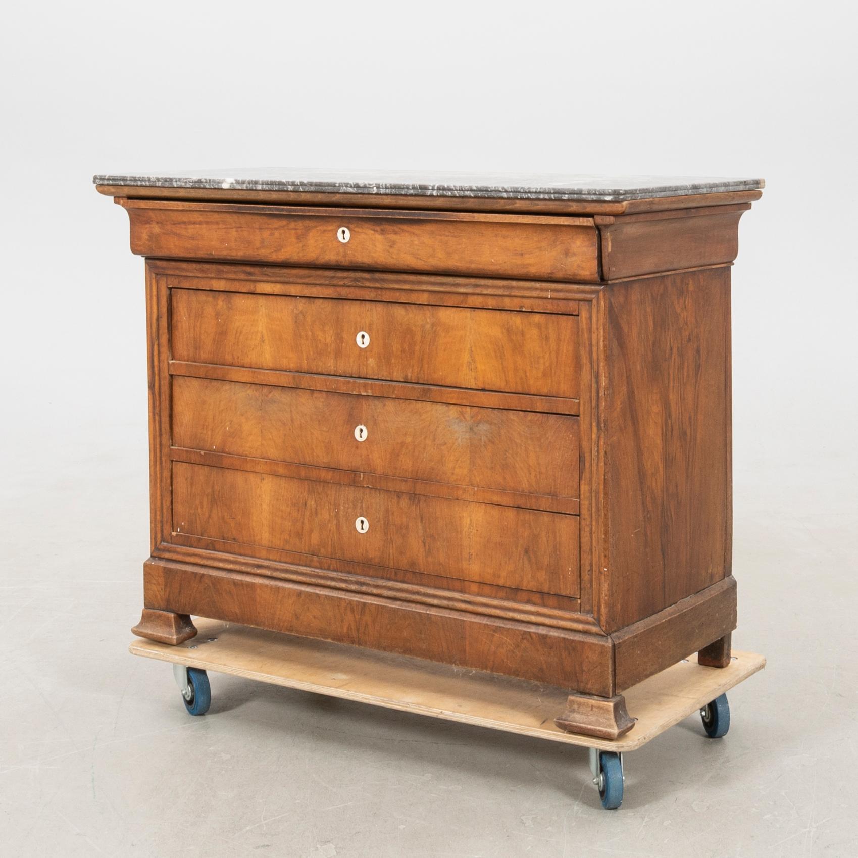 Chest of drawers, second half of the 19th century.