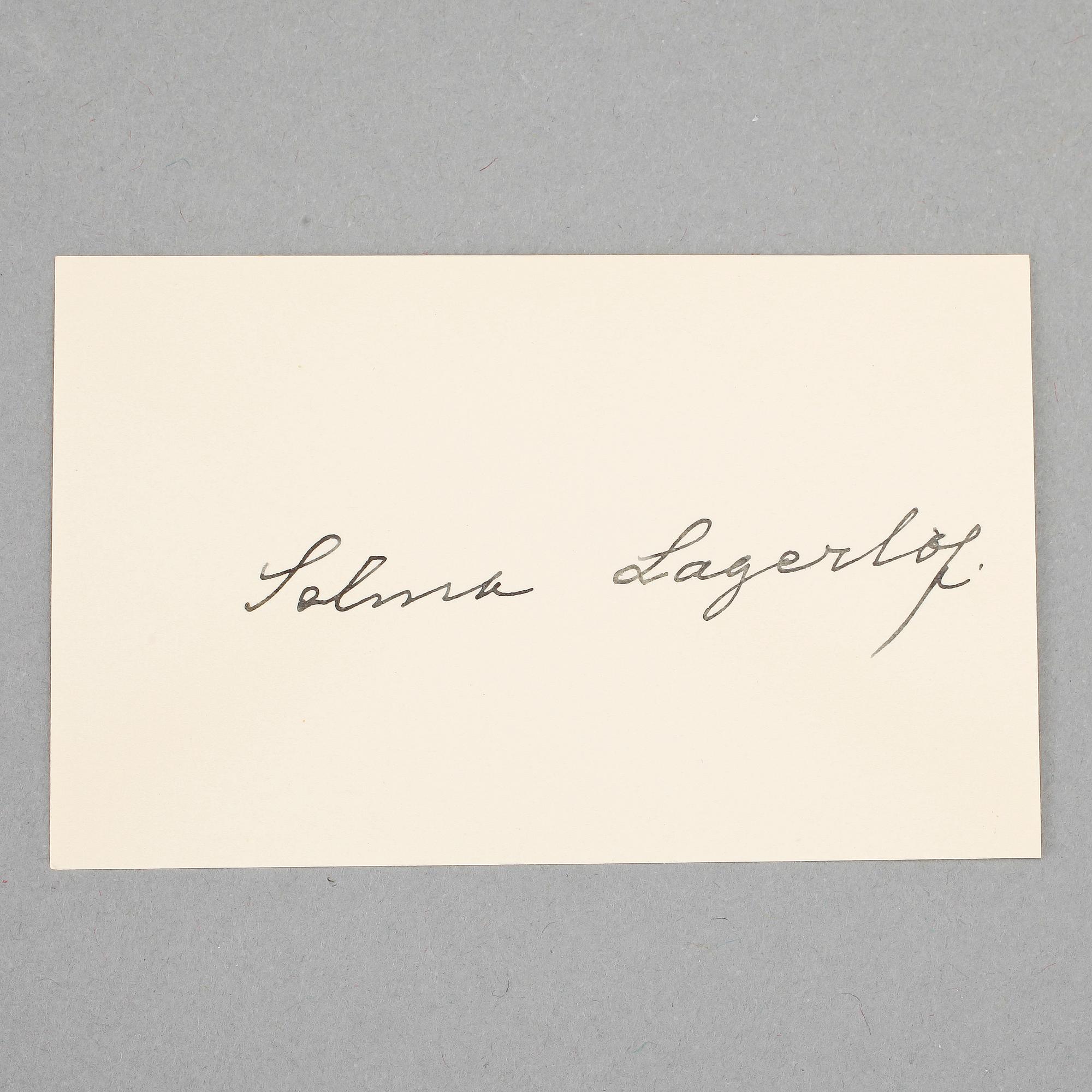 AUTOGRAFPARTI MED FÖRFATTARE, 33 st, bla Selma Lagerlöf, Tove Jansson, P.D. James, Agatha Christie,egenhändiga 1900-tal.