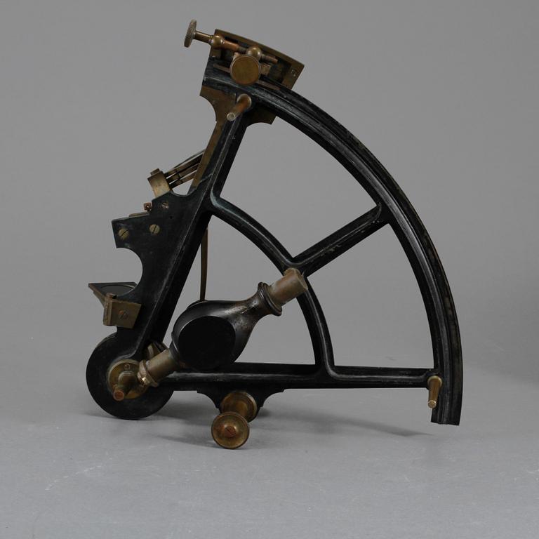 SEXTANT, J Hughes, London, 1900-talets första del.