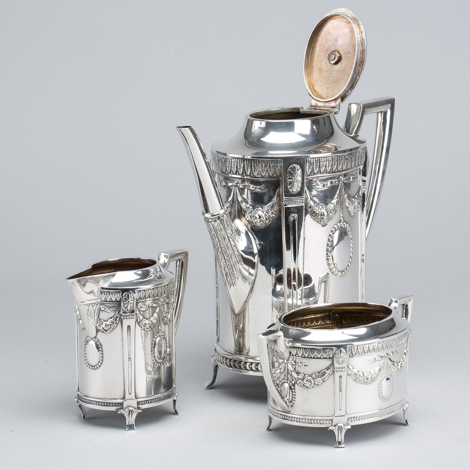 A Swedish EPNS 3 piece coffee set, first half of the 20th century.