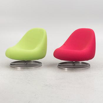 Anders Hjelm, fåtöljer, ett par, ”Flow”, Johanson Design, Markaryd.