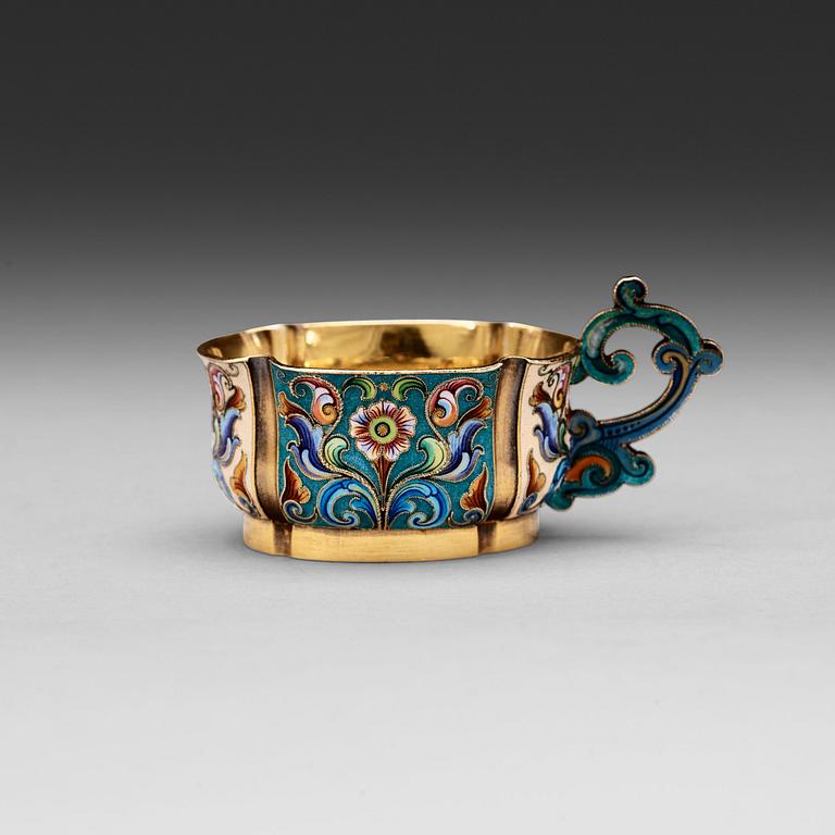 A Russian early 20th century silver-gilt and enamel charka, marks av Fedor Rückert, Moskva 1899-1908.