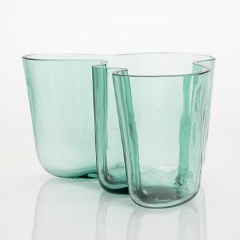 Alvar Aalto, a '9750' vase Karhula Glassworks 1937-1949. Finland.