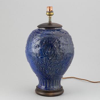 Vas/bordslampa, keramik. Persisk, 1800-tal.