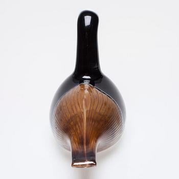 FIGURIN, glas, signerad och numrerad, O. Toikka Nuutajärvi 643/2000.
