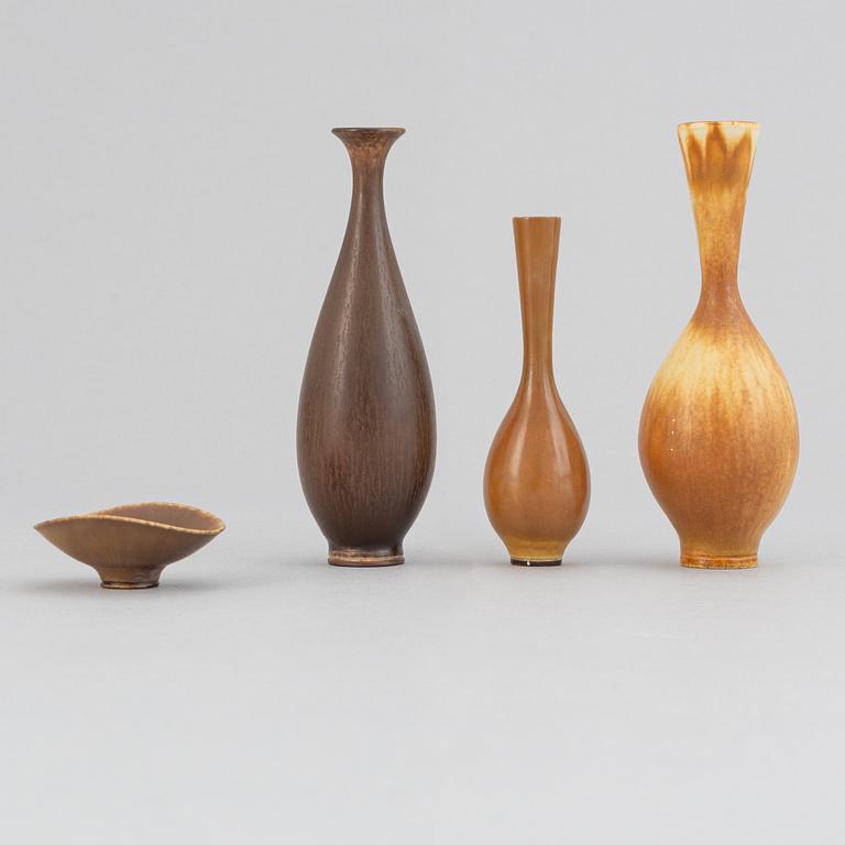 Berndt Friberg, a set of three stoneware miniature vases, Gustavsbergs studio, 1960's/1970's.