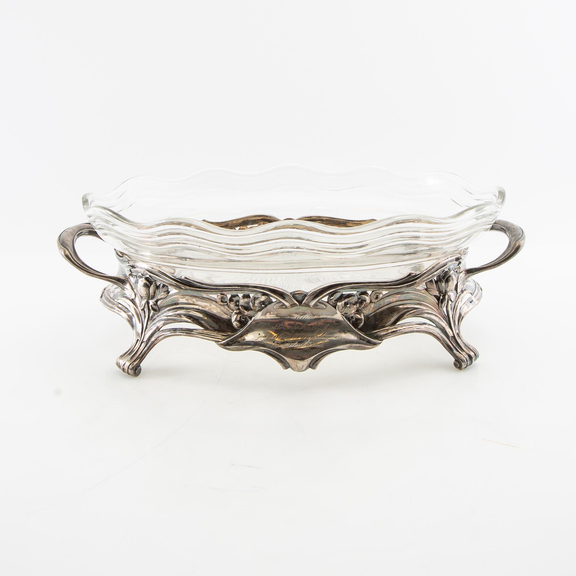 Jardinière Jugend silverplate, 1910s.
