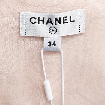 Chanel, blouse, size 34.