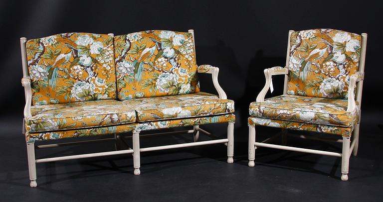 SOFFA samt FÅTÖLJ, s.k "Gripsholmsmodell". 1900-tal.