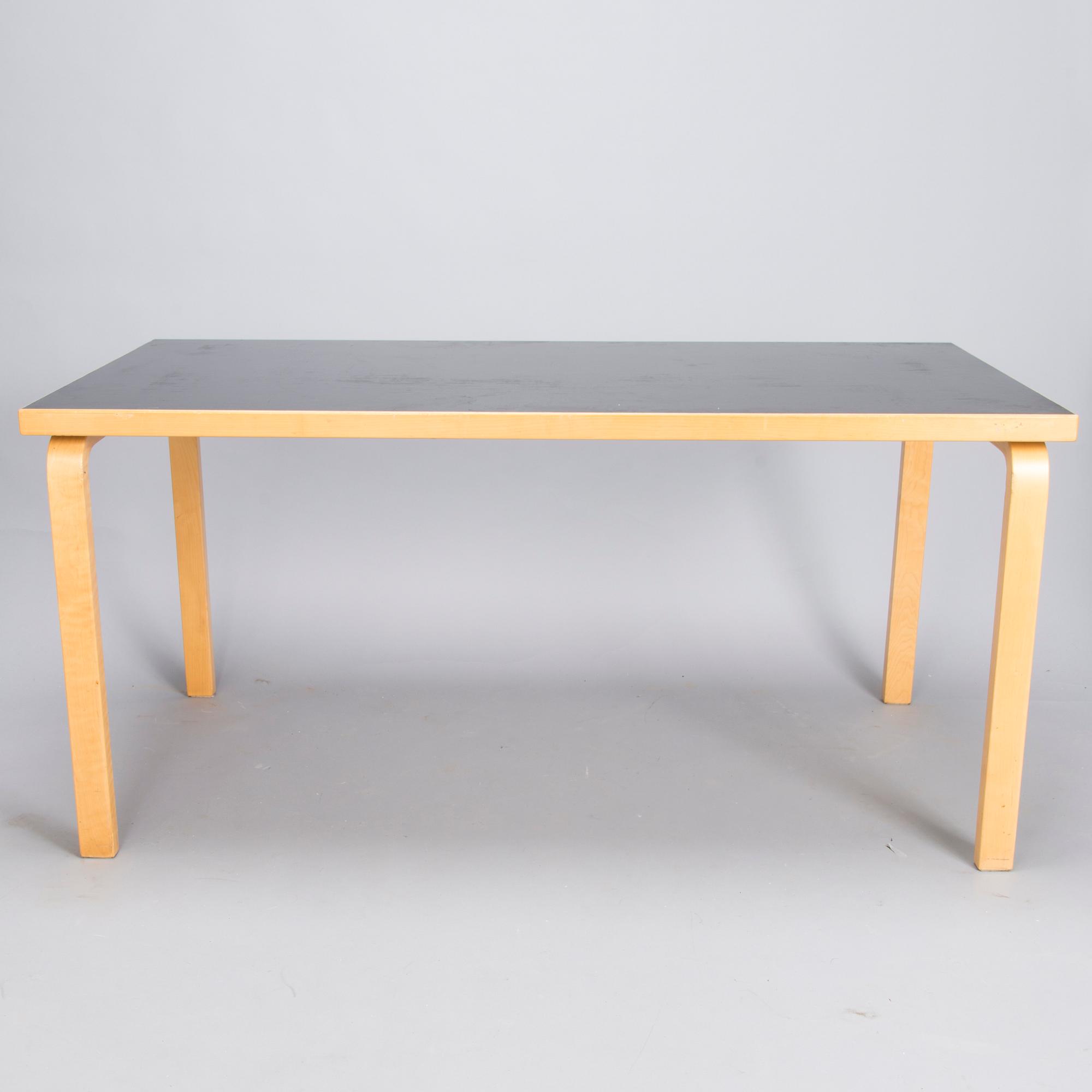 ALVAR AALTO, a late 20th century  '81A', table for Artek.