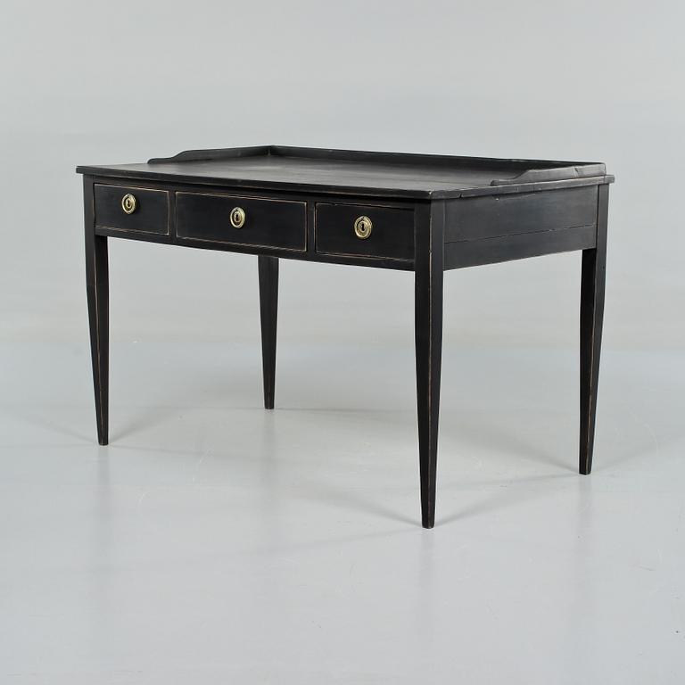 SKRIVBORD, gustaviansk stil, 1900-talets första hälft.