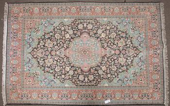 MATTA, Kashmir. Ca 274x180 cm.