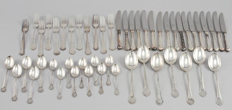 BESTICKSERVIS, silver, 51 delar, snarlika, delvis "Chippendale", Sverige, 1900-talets andra hälft, vikt 1243 g.