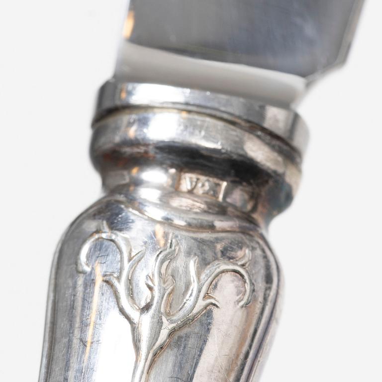 Matknivar, 8 st, silver, modell "Tulpan", bl a K Anderson, Stockholm 1954.