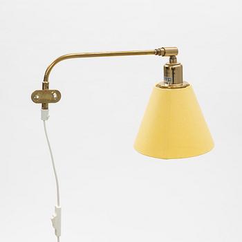 Josef Frank, vägglampa, modell 2226, Firma Svenskt Tenn.